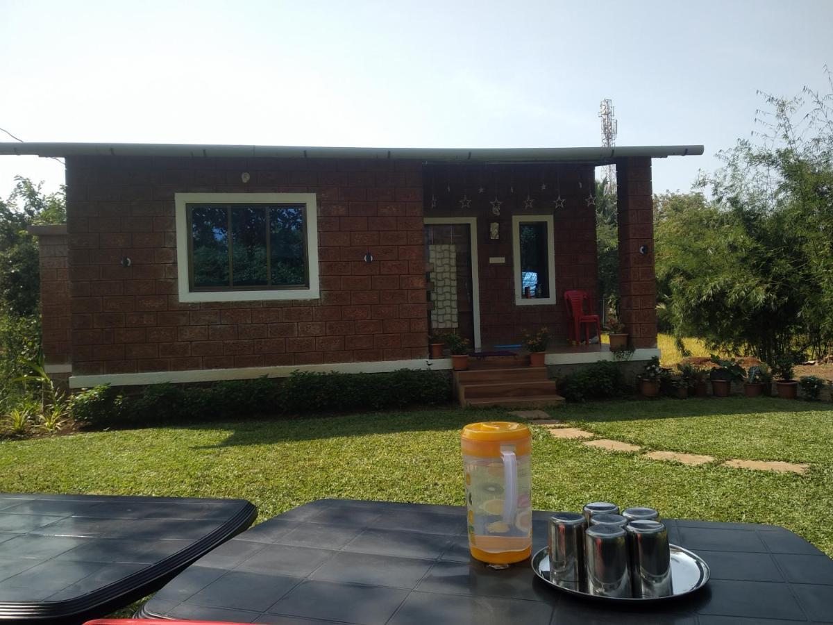 The Royal Ascot Holiday Home Alībāg Ngoại thất bức ảnh