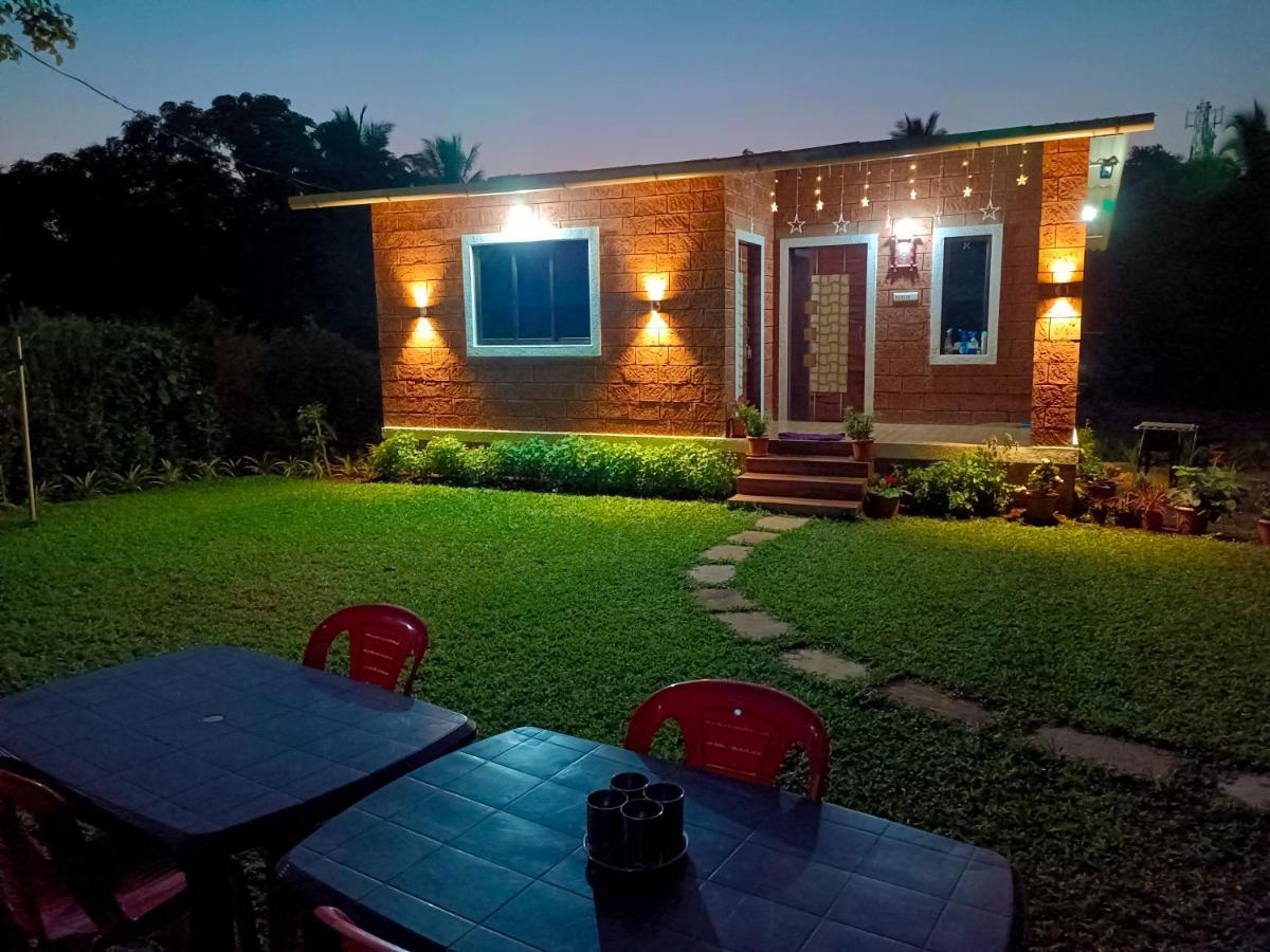 The Royal Ascot Holiday Home Alībāg Ngoại thất bức ảnh