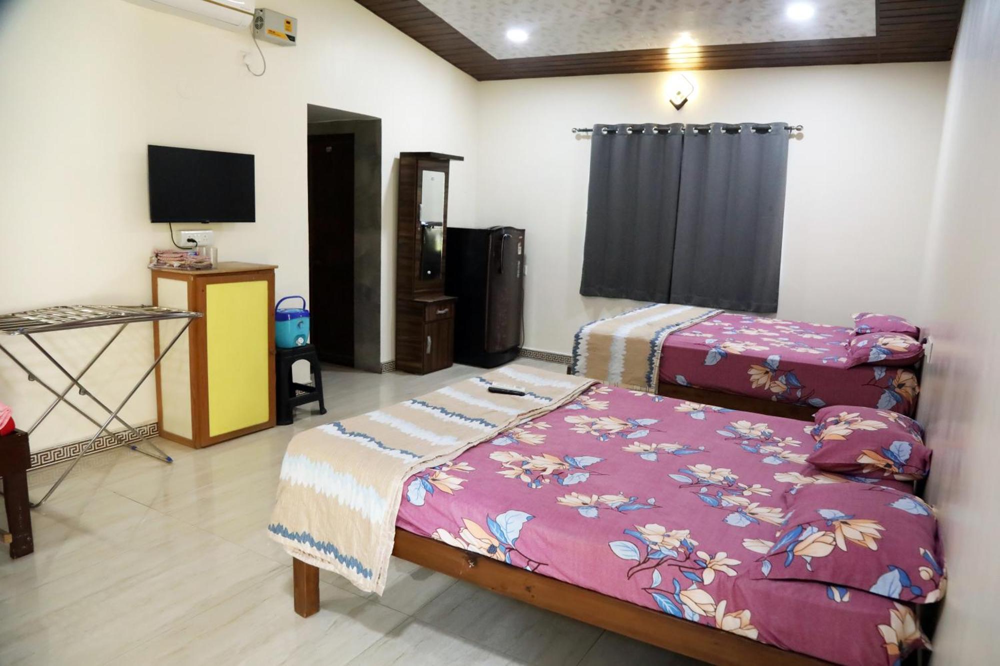 The Royal Ascot Holiday Home Alībāg Phòng bức ảnh